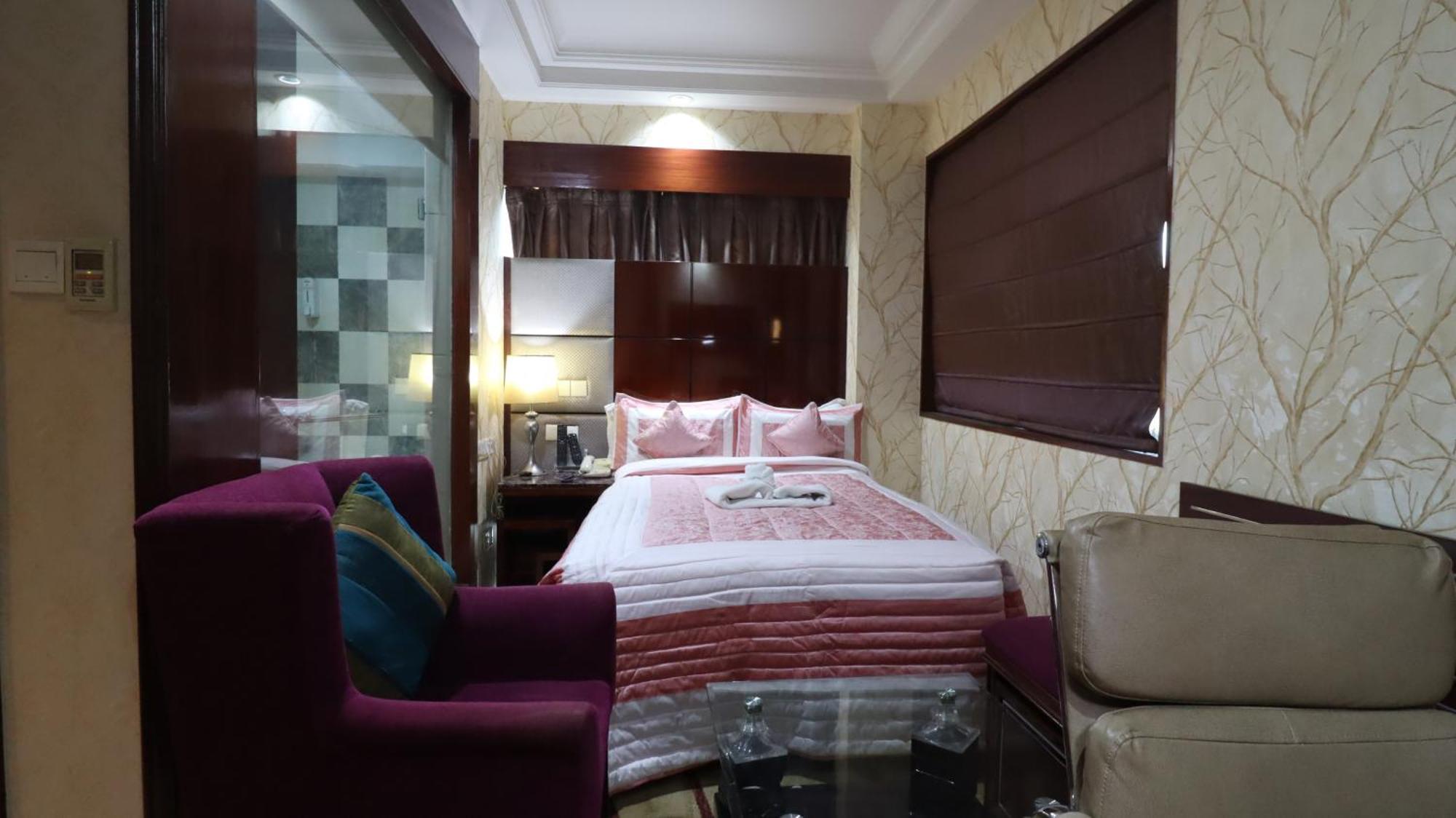 Skycity Hotel Gurgaon Exterior foto